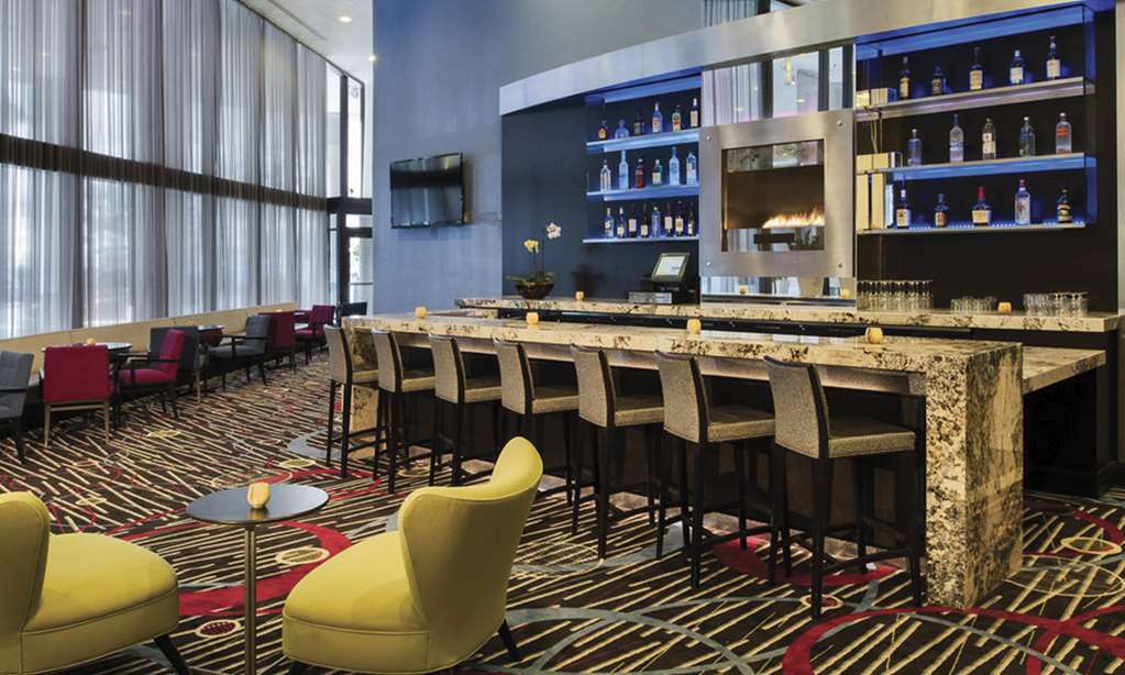 מלון Hilton Grand Vacations Club Chicago Magnificent Mile מסעדה תמונה